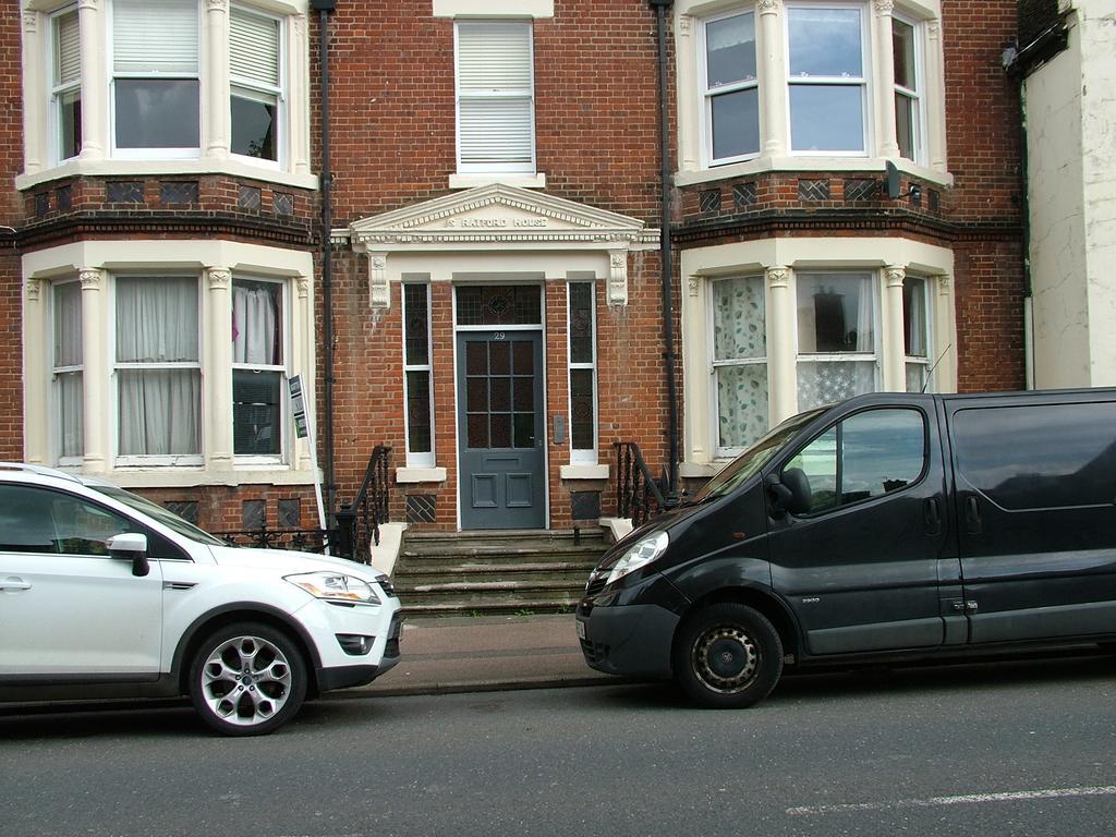 Stratford Apartment Newmarket  Eksteriør billede